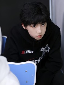 她是我的！！！！！！